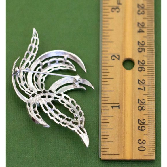 Vintage Abstract Silver Tone Brooch by Crown Trifari, K28 - Picture 2 of 2